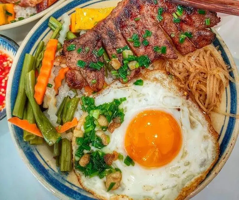 Những nhà hàng cơm chiên ngon nhất Quận 1 với hương vị Sài Gòn
