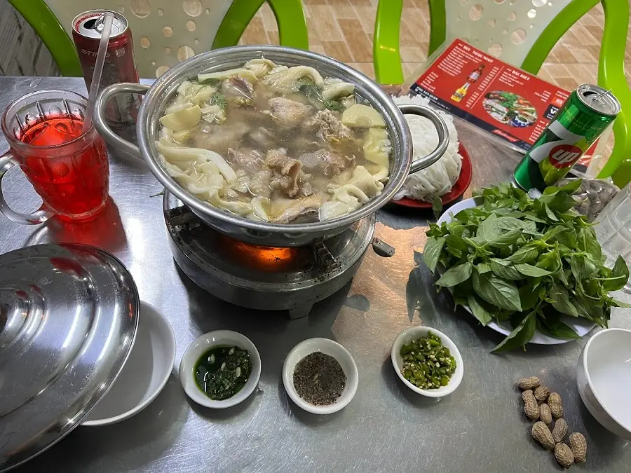 4 quán lẩu gà ngon, rẻ, đúng chất ở Quận 7 dành cho tín đồ ẩm thực