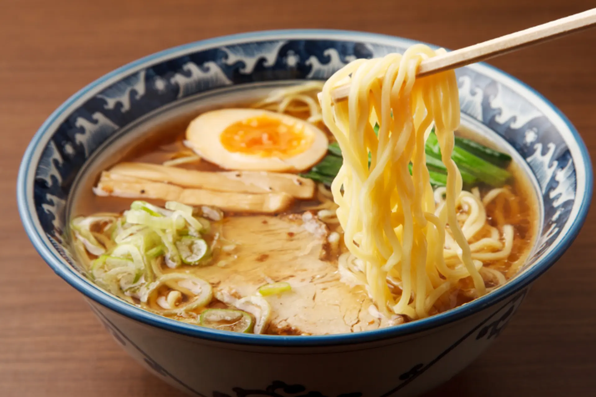 Hướng dẫn 2 cách nấu mì ramen thơm ngon, chuẩn vị Nhật Bản