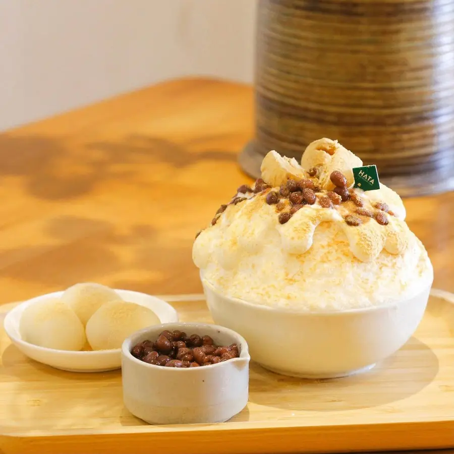 Ăn gì để giải nhiệt ngày nắng nóng? Hãy thử 11 quán bingsu ngon nhất Hà Nội này nhé!