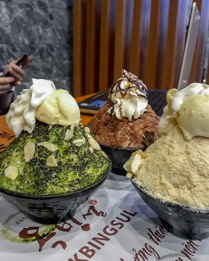 Ăn gì để giải nhiệt ngày nắng nóng? Hãy thử 11 quán bingsu ngon nhất Hà Nội này nhé!