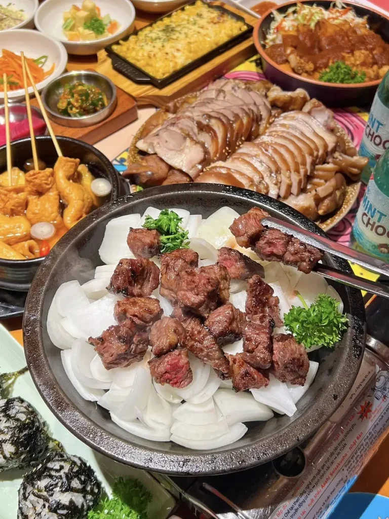 Top 6 Nhà hàng BBQ Trung Hòa: Ngon, Ngon, Gây Nghiện