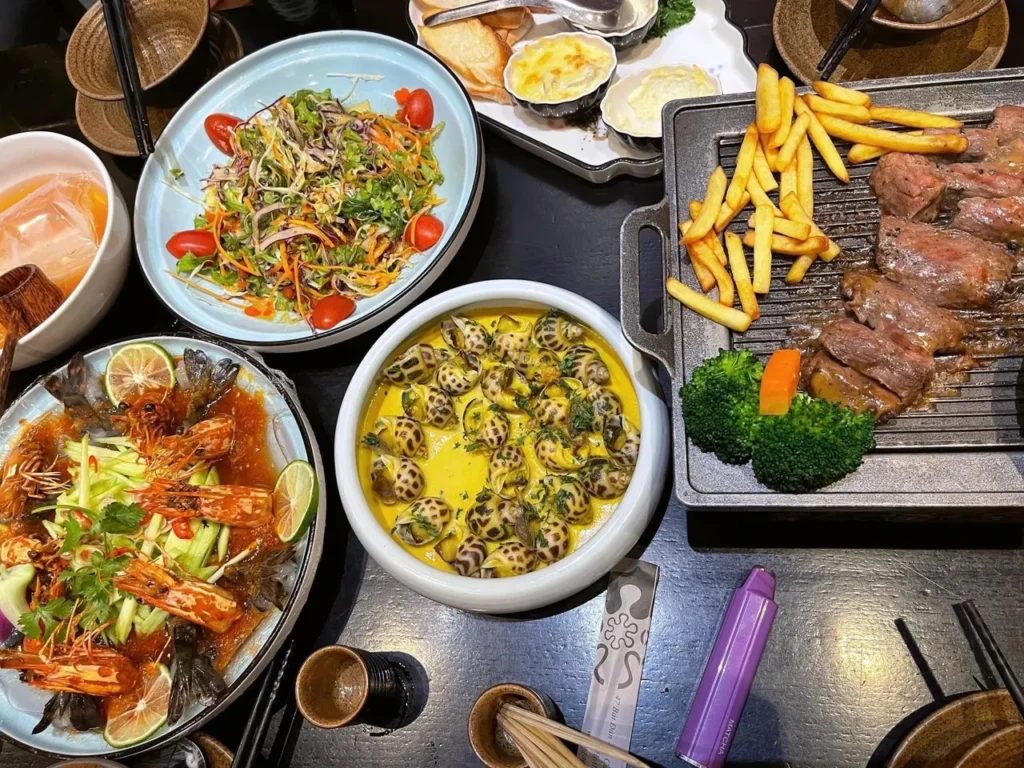 11 quán bar tốt nhất ở Phố cổ với đồ ăn ngon nhất và đông người nhất