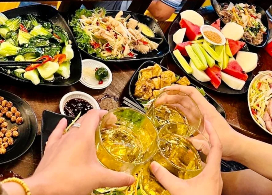 11 quán bar tốt nhất ở Phố cổ với đồ ăn ngon nhất và đông người nhất