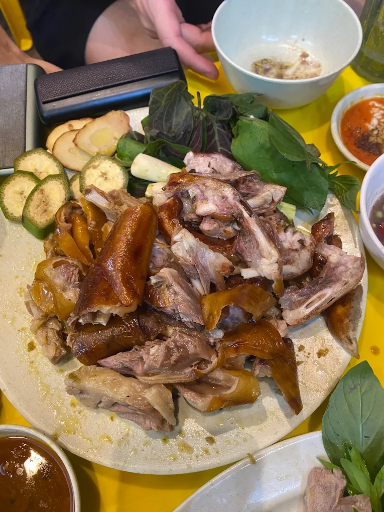 11 quán bar tốt nhất ở Phố cổ với đồ ăn ngon nhất và đông người nhất