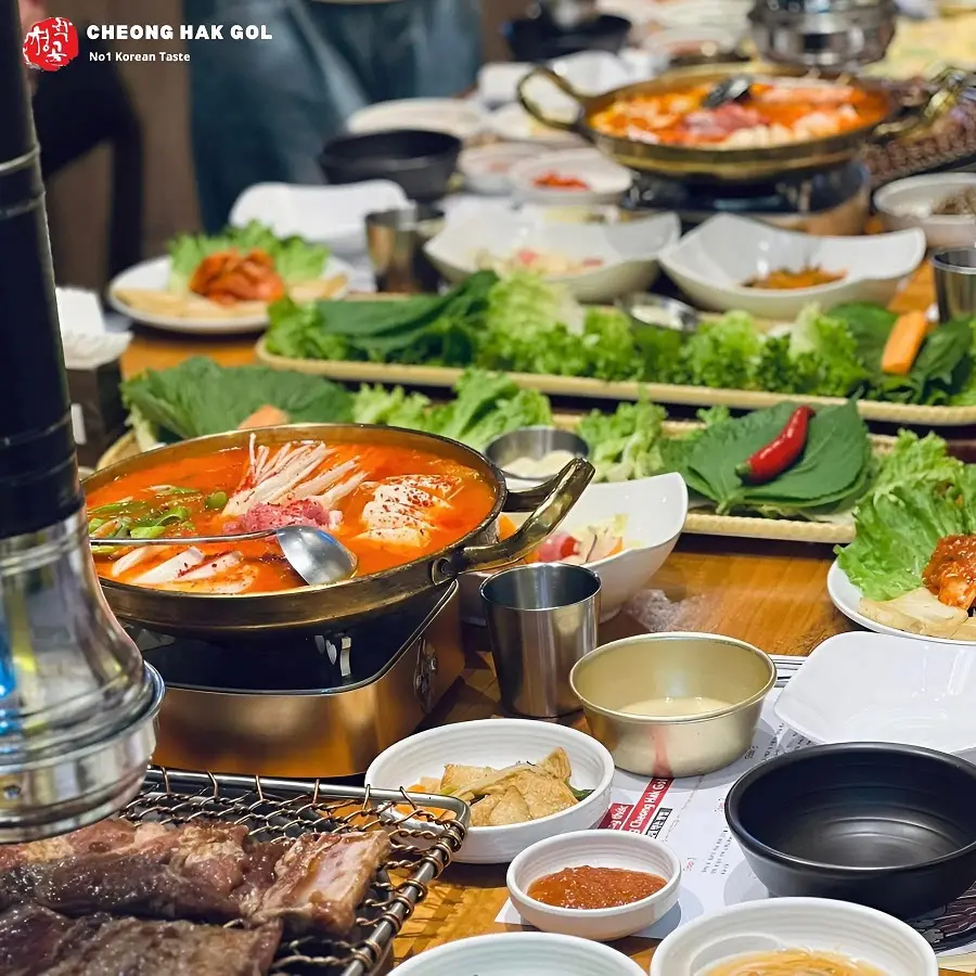 5 Nhà hàng Hàn Quốc bạn không thể bỏ lỡ ở Royal City