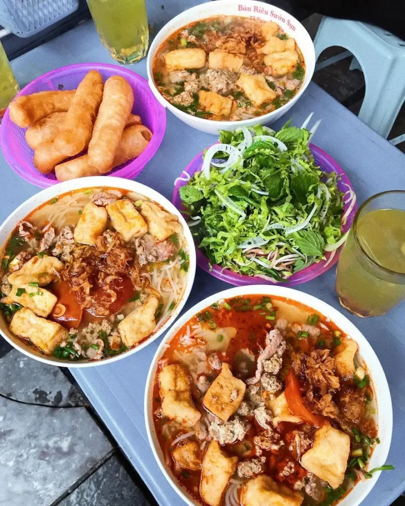 8 Quán bún tôm giá rẻ mà chất lượng ở Phố Cổ