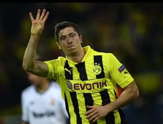 Rò rỉ bản hợp đồng lạ lùng giữa Lewandowski và Real Madrid | Báo Pháp Luật TP. Hồ Chí Minh