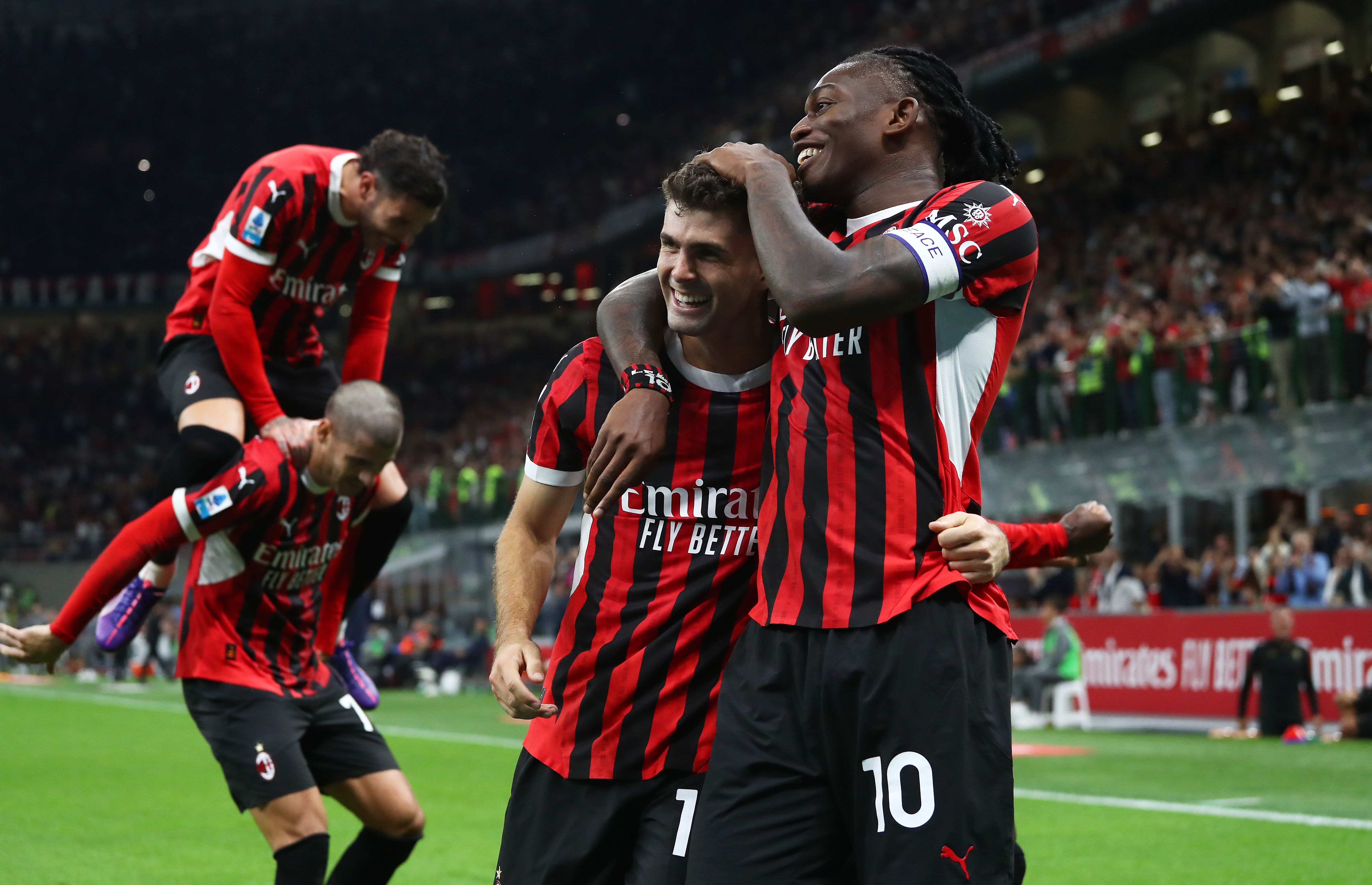 AC Milan – Hào quang quá khứ và sự hồi sinh