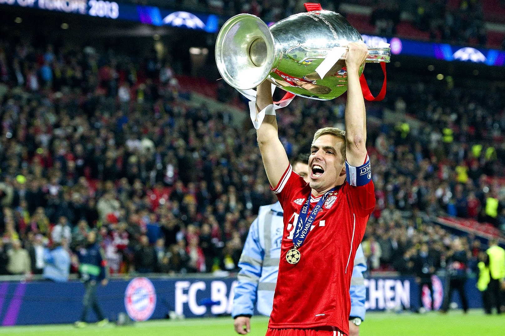 Philipp Lahm: Cầu thủ thông minh nhất Pep Guardiola huấn luyện